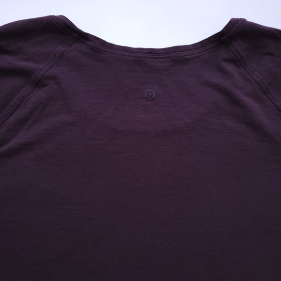 Lululemon Emerald Long Sleeve - Picture 7 of 13